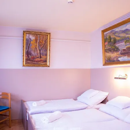 Huli Panzio Guest house Tokaj