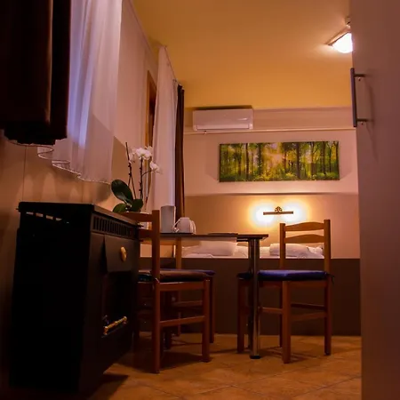Huli Panzio Konukevi 3*