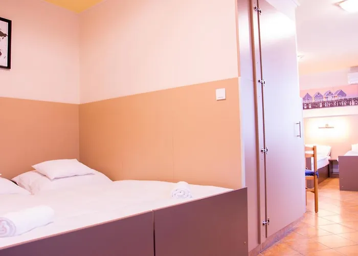 Huli Panzio 3*