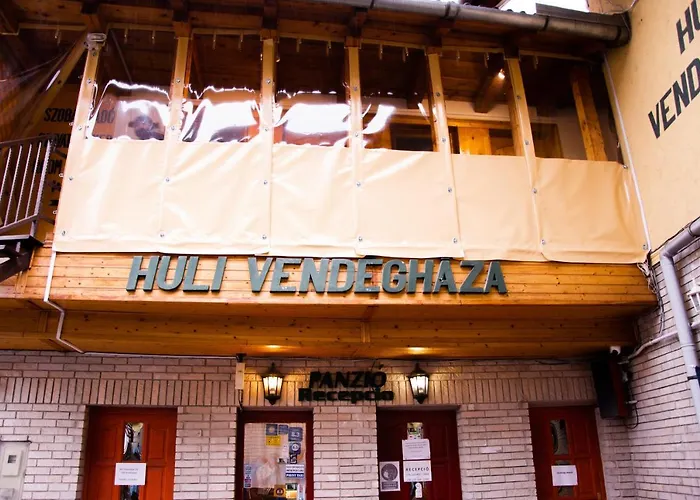 Huli Panzio 3*